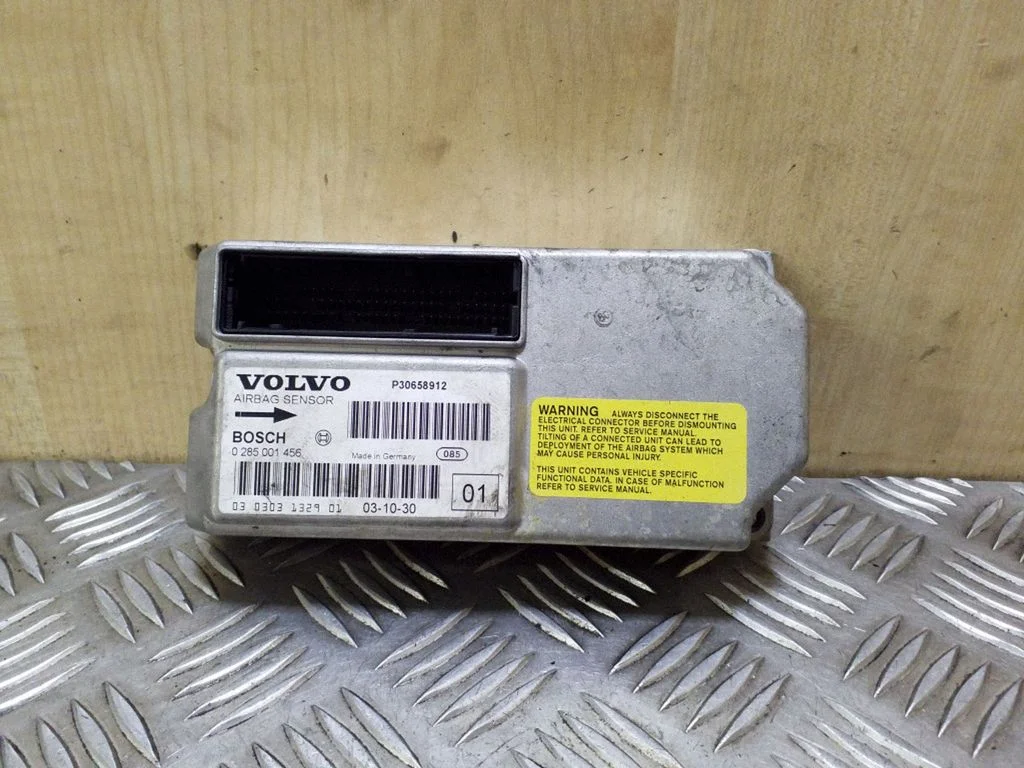 Drošības spilvenu vadības bloks – Volvo V70 (2000-2004)