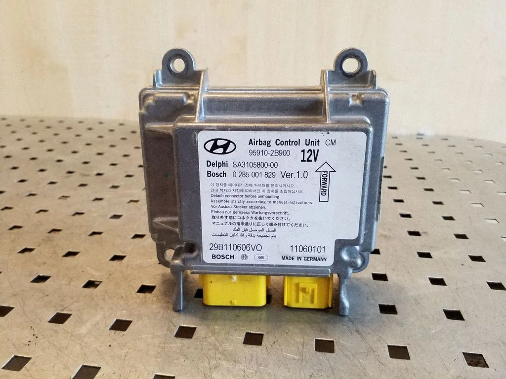 Drošības spilvenu vadības bloks – Hyundai Santa Fe (2006-2012)