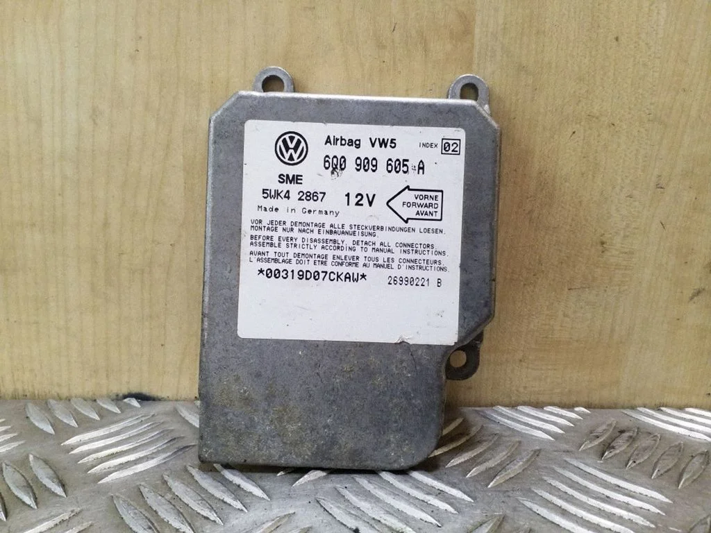 Sterownik poduszek powietrznych 6Q0909605A