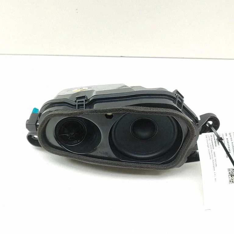 Panel speaker 7952131