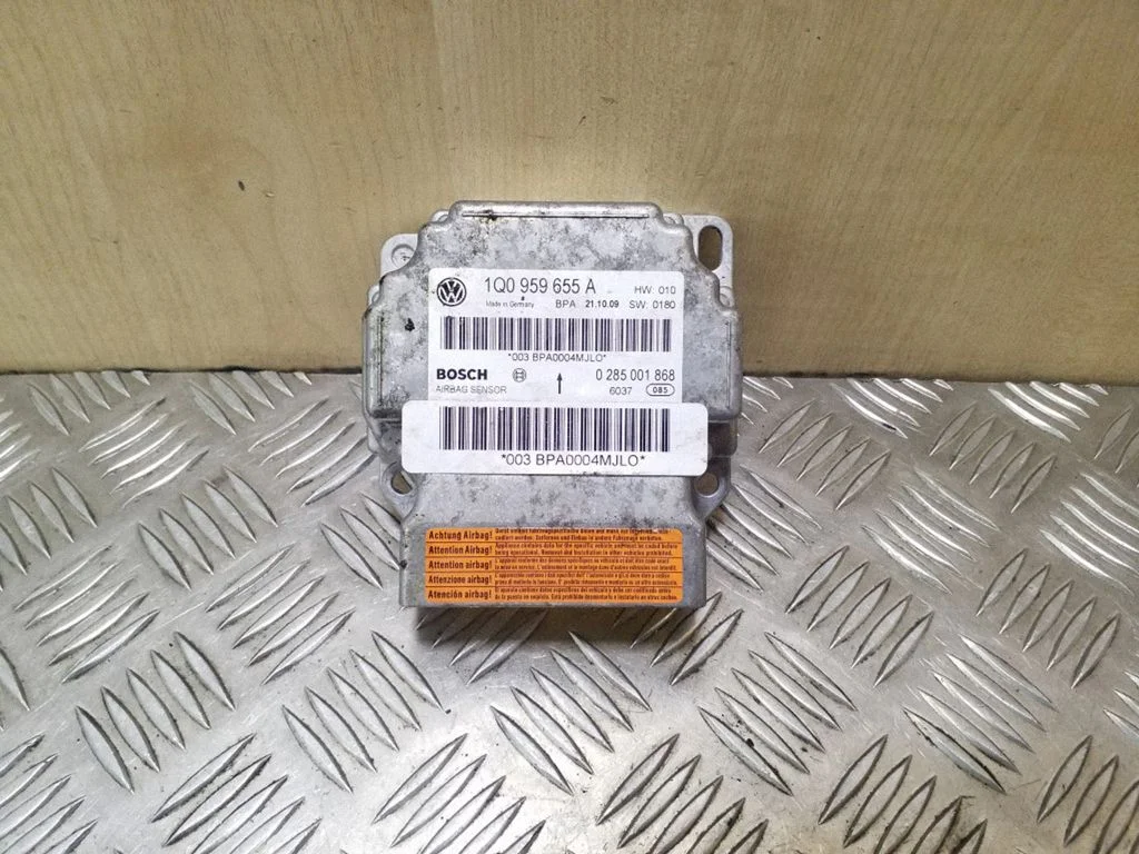 Turvapatjade juhtplokk 1Q0959655A