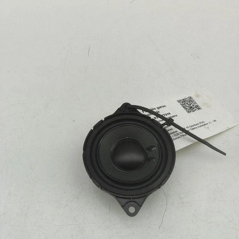 Skaļrunis panelī 8W8035454