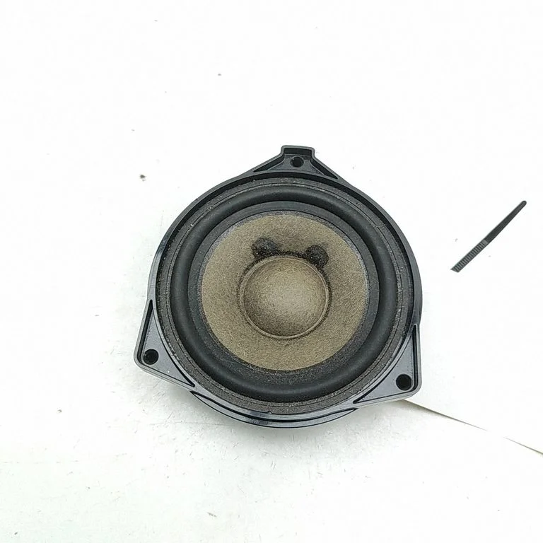 Głośnik w desce rozdzielczej A2228200602