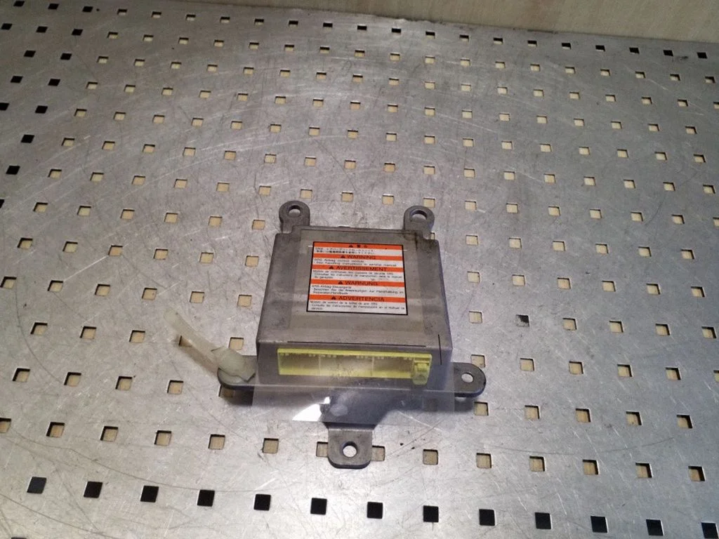 Airbag control unit/module 98221AG170
