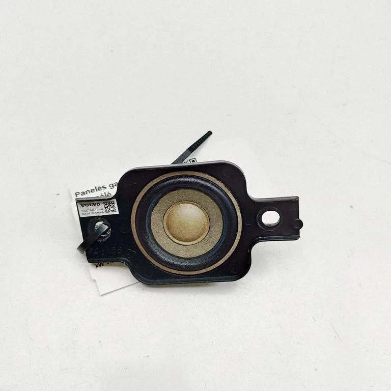 Panel speaker – Volvo C40 (2021-)