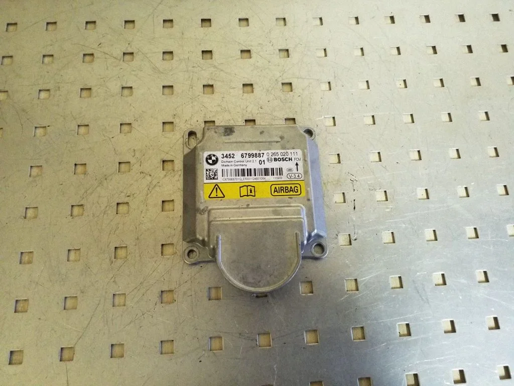 Airbag control unit/module 34526799887