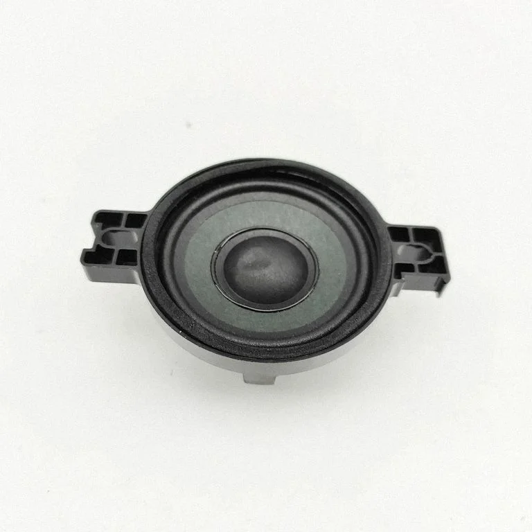 Skaļrunis panelī 4M0035454C