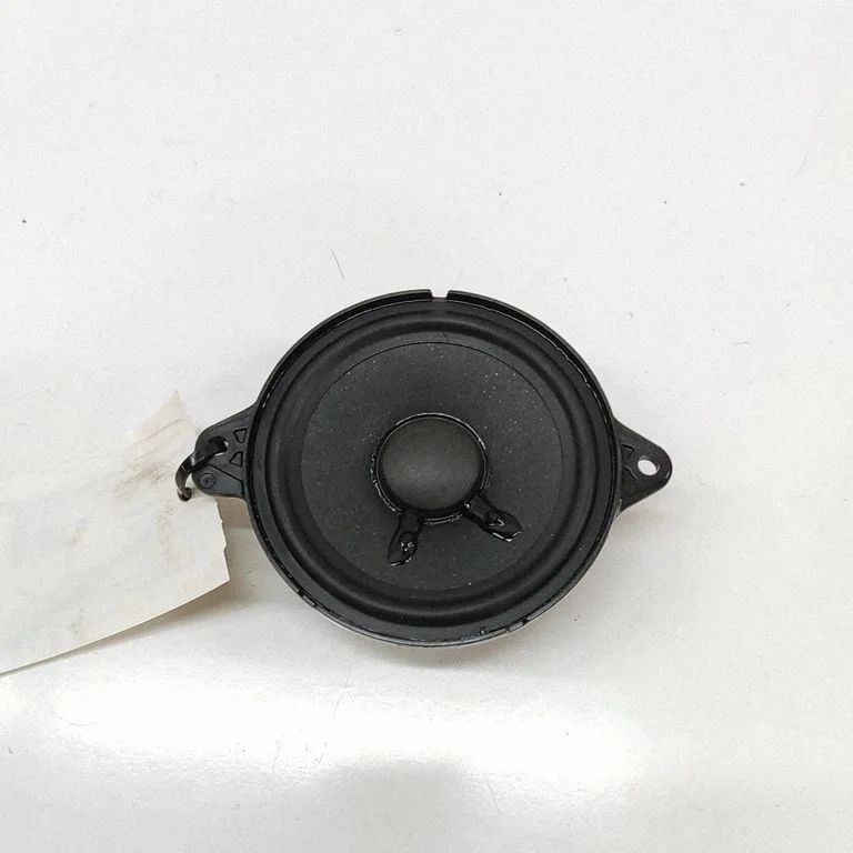 Skaļrunis panelī 80A035303