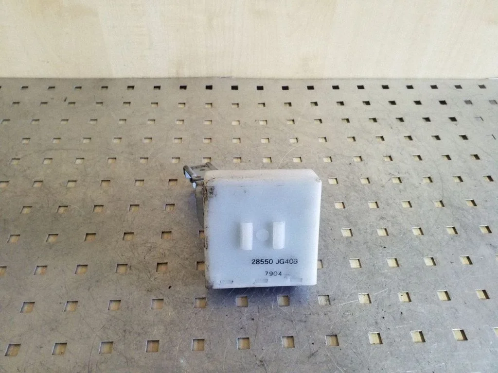 Kesklukustuse juhtplokk 28550JG40B