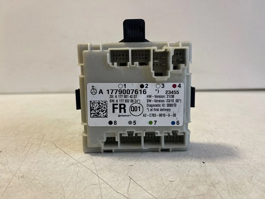Durvju elektronikas vadības bloks A1779014207