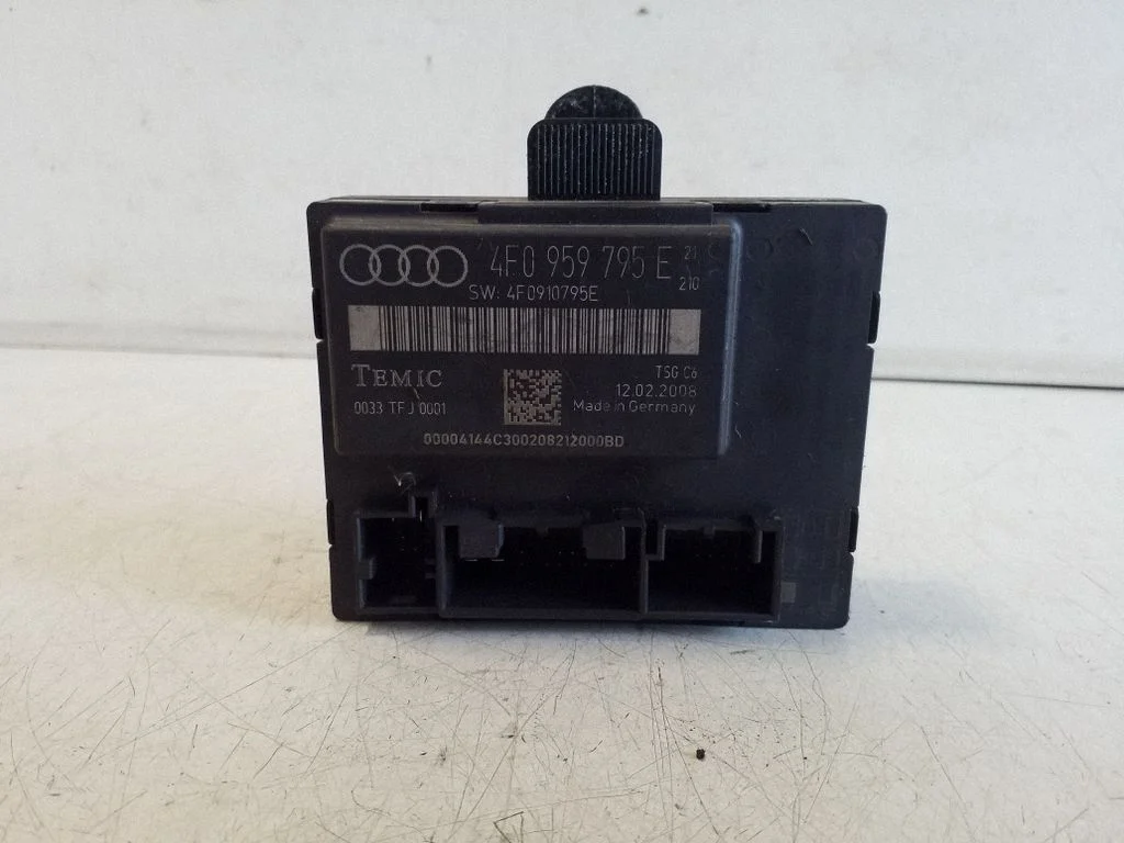 Durvju elektronikas vadības bloks 4F0959795E