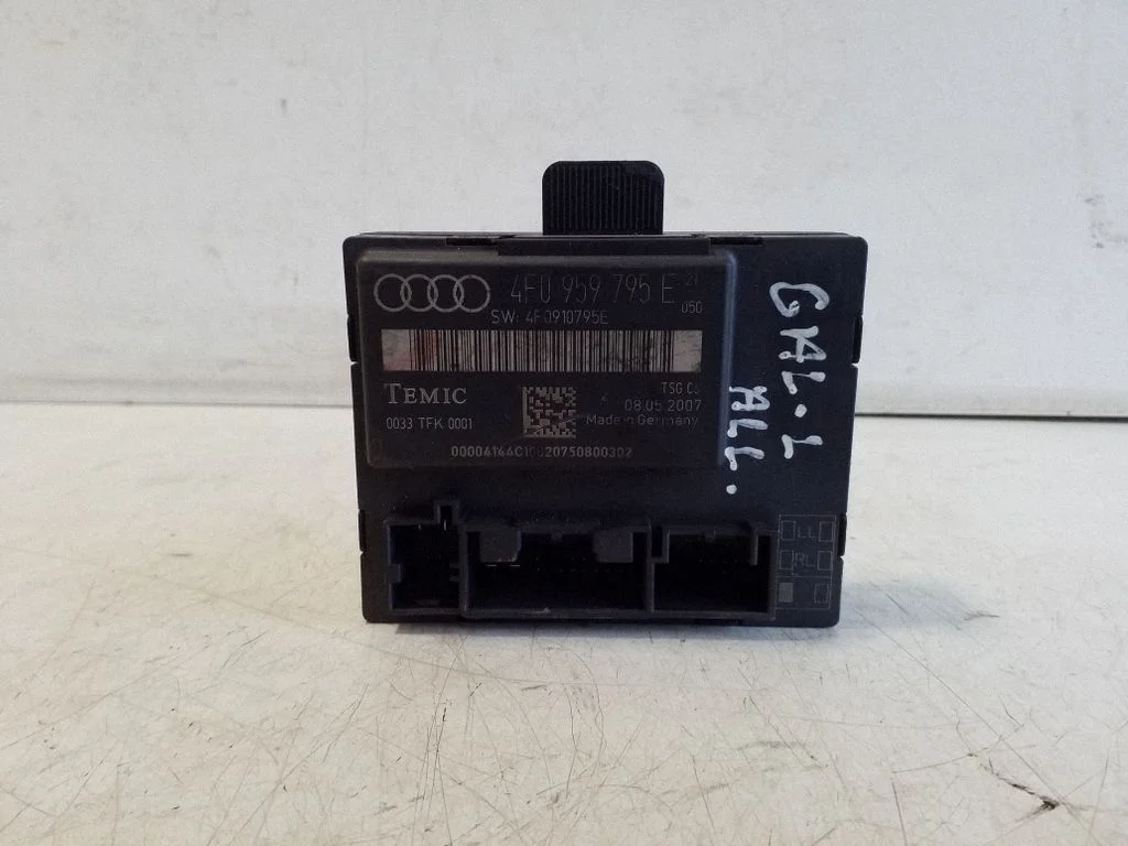 Durvju elektronikas vadības bloks 4F0959795E