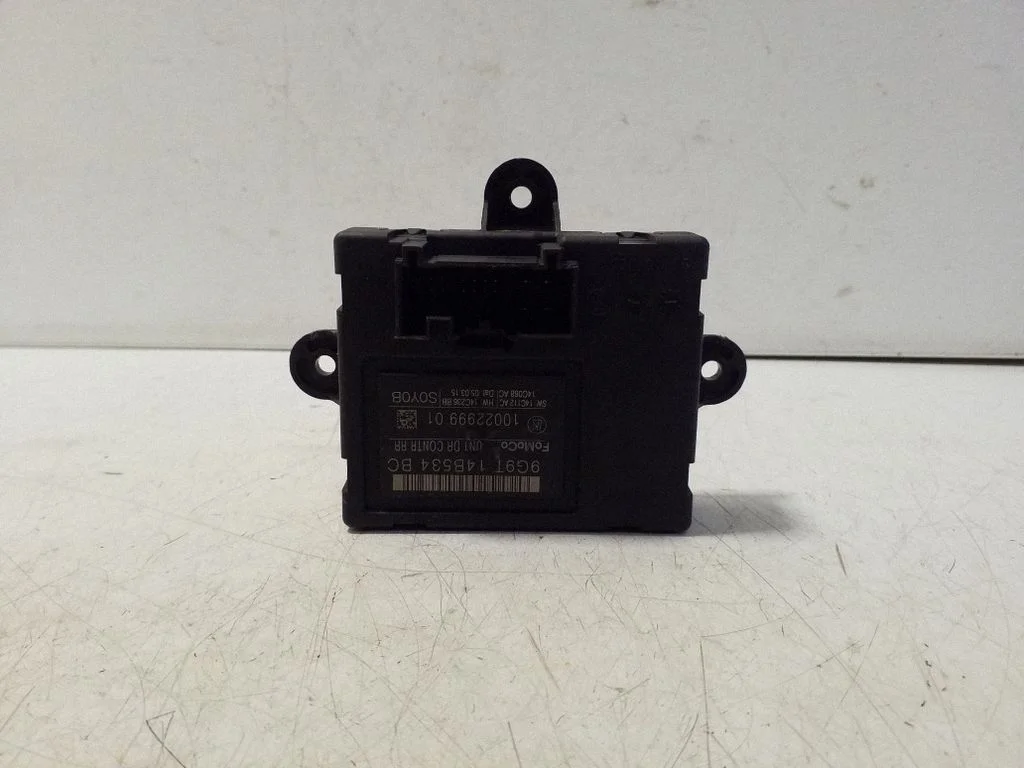 Durų elektronikos valdymo blokas