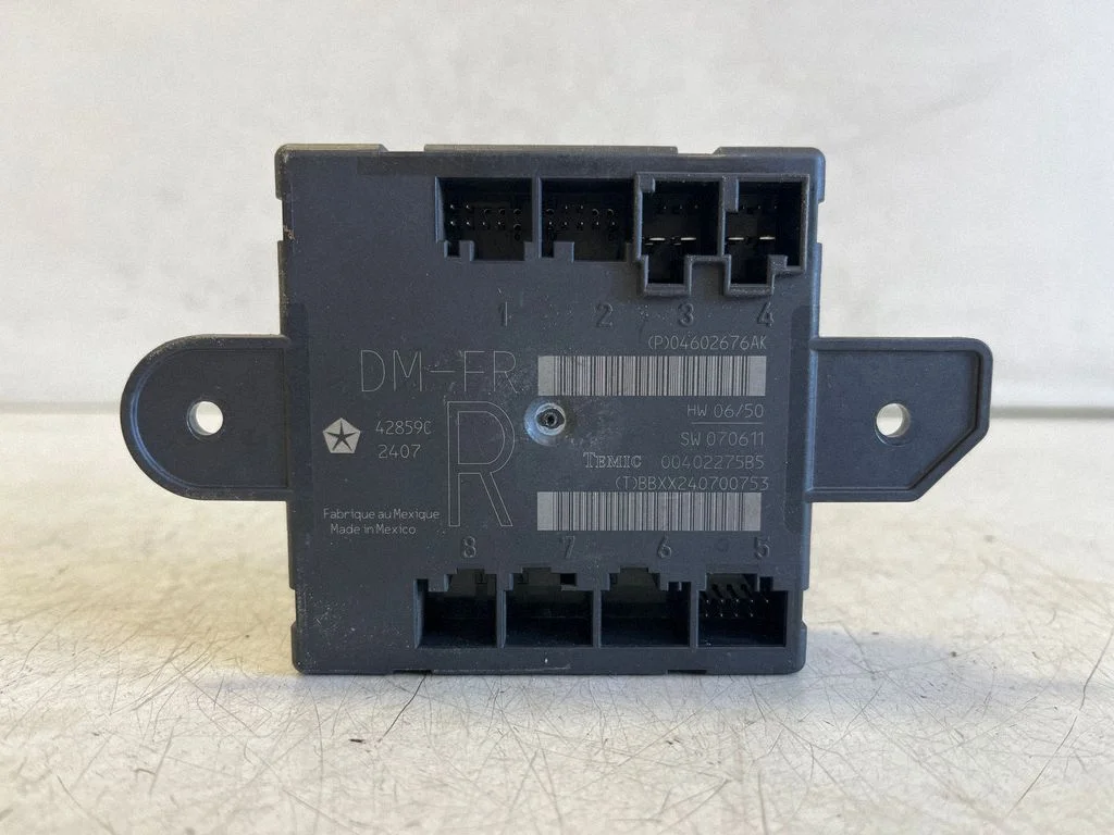 Door control unit/module 04602676AK