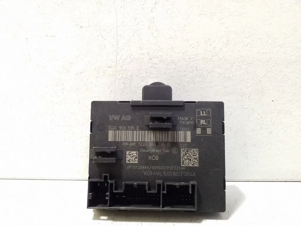 Durų elektronikos valdymo blokas