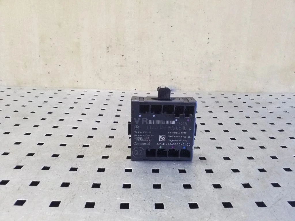 Durų elektronikos valdymo blokas