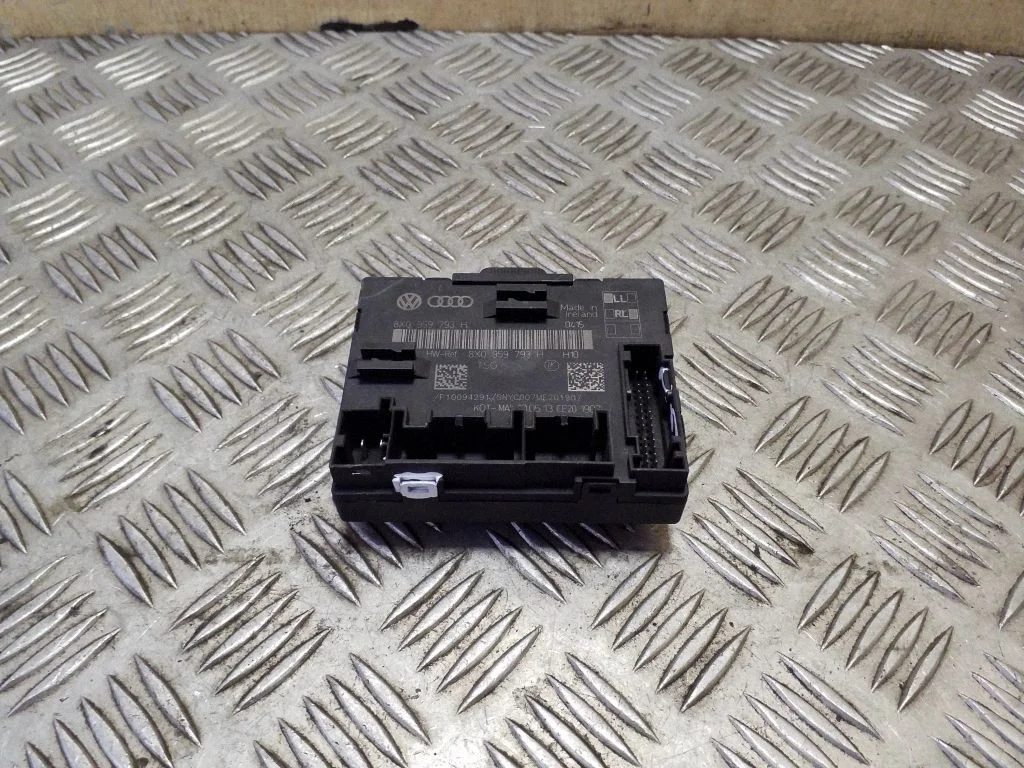 Durų elektronikos valdymo blokas