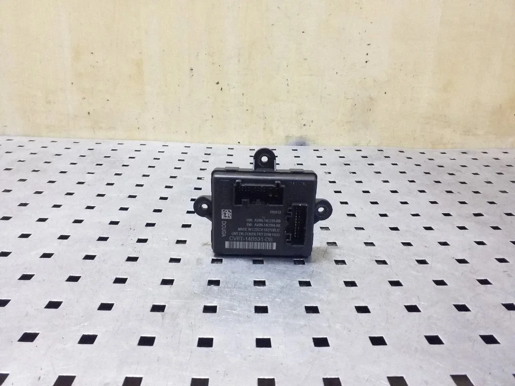 Durų elektronikos valdymo blokas