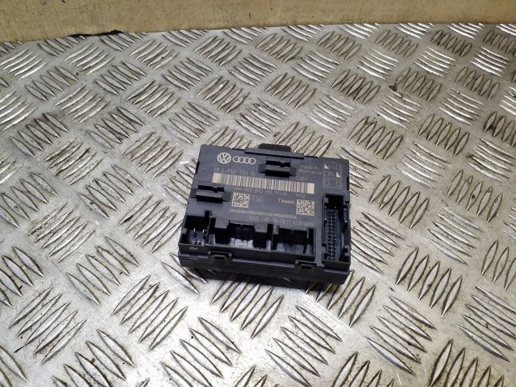 Door control unit/module 8K0959793N
