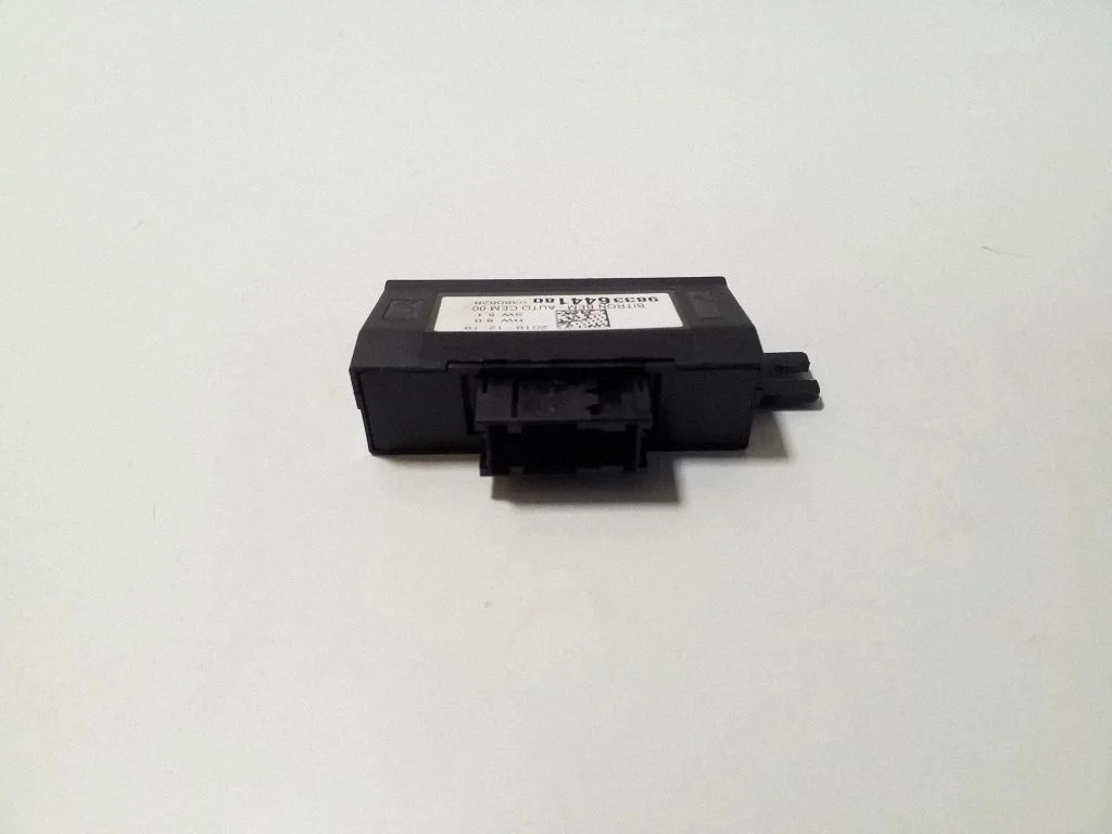 Door control unit/module – Opel Grandland X (2017-2024)
