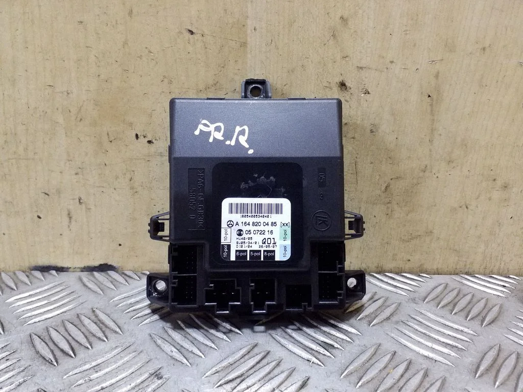 Door control unit/module – Mercedes-Benz ML-Class W164 (2005-2011)