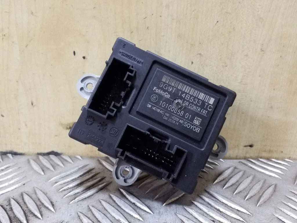 Durų elektronikos valdymo blokas