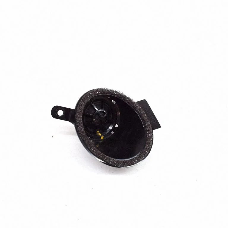 Armatuurlaua kõlar LJ8BR04453AA