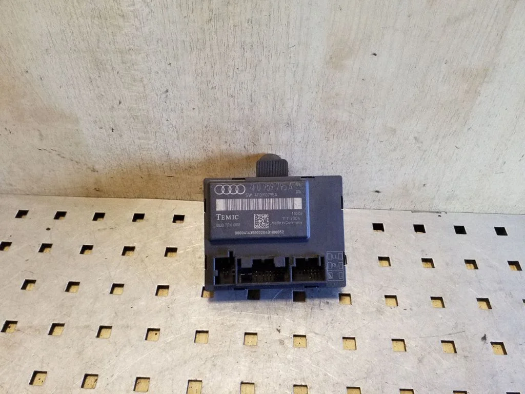 Door control unit/module 4F0959795A
