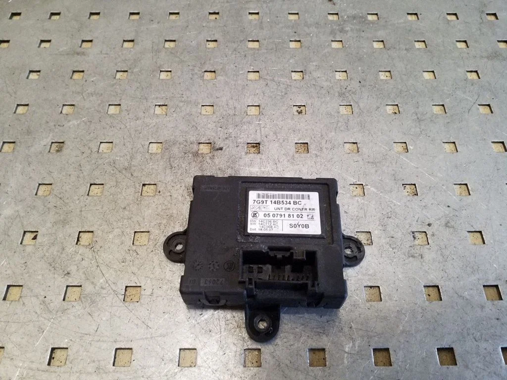 Door control unit/module – Volvo S80 (2007-2013)