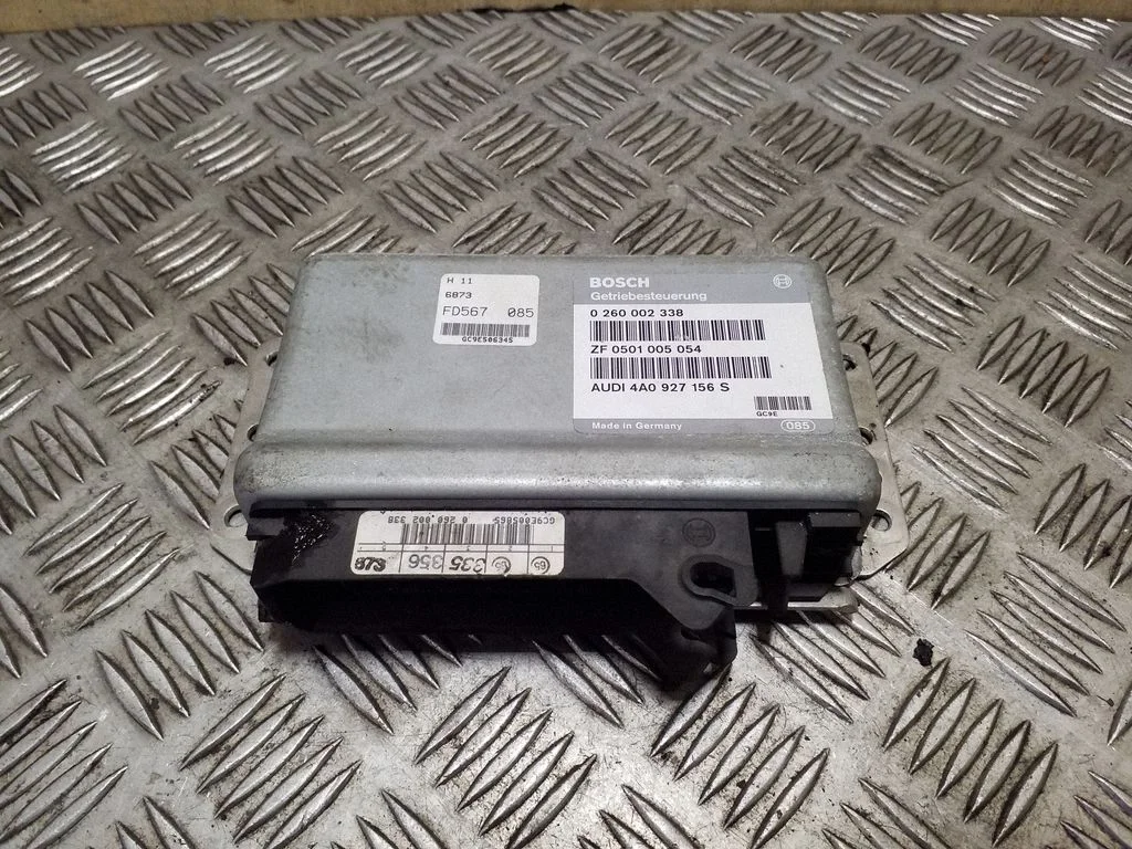 Gearbox control unit/module – Audi A6 S6 C4 4A (1994-1997)