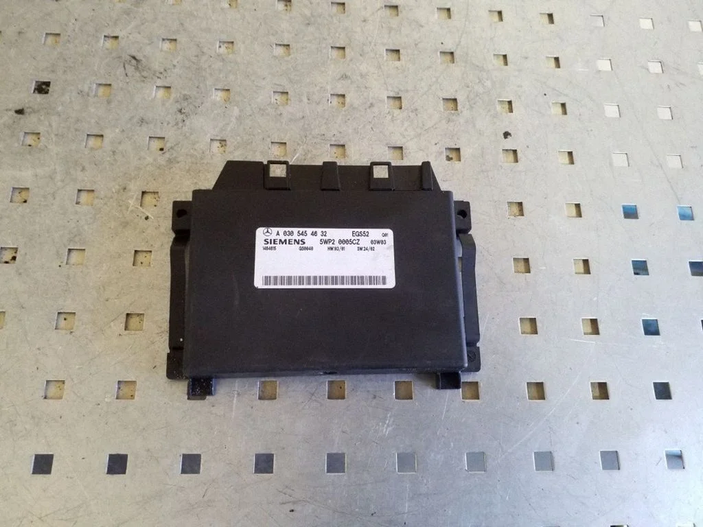 Pārnesumkārbas vadības bloks A0305454632