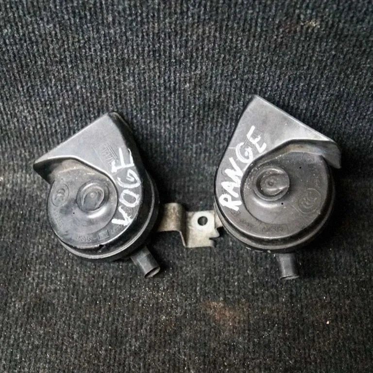 Horn signal – Land Rover Range Rover L322 (2002-2012)