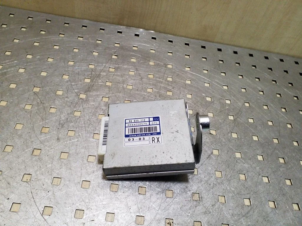 Pārnesumkārbas vadības bloks 96625112