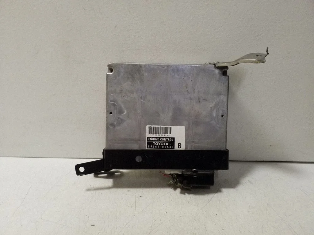 Engine control unit/module 8966105A40