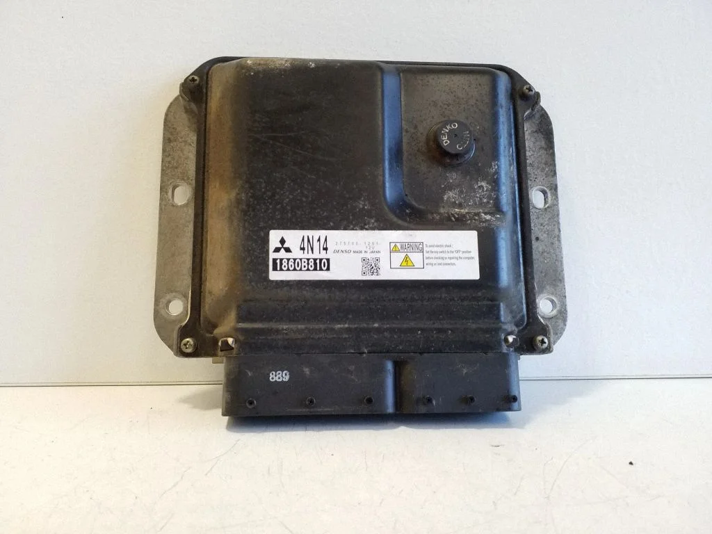 Engine control unit/module – Mitsubishi Outlander (2007-2012)
