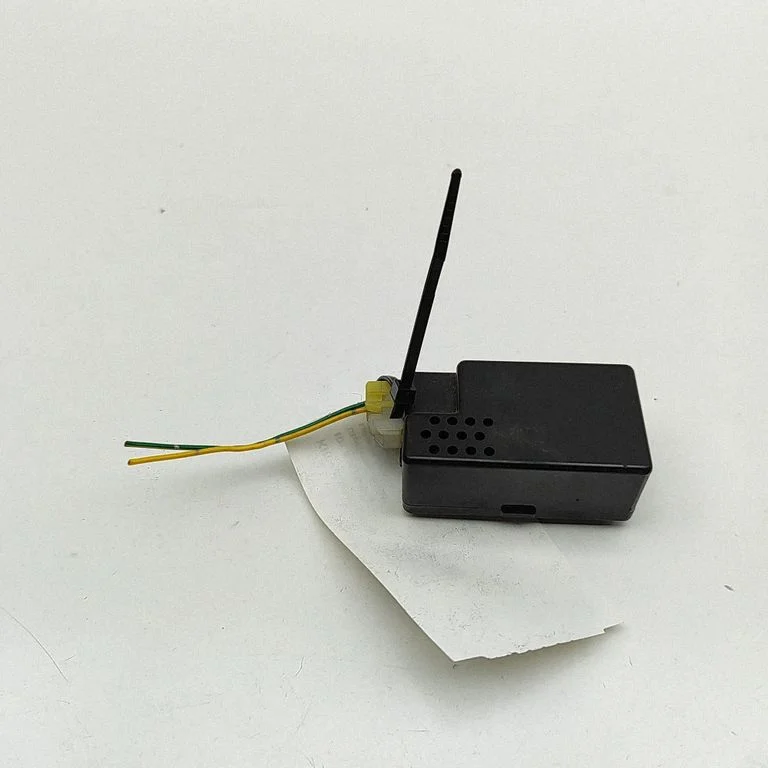 Skaņas signāls 2564030P00
