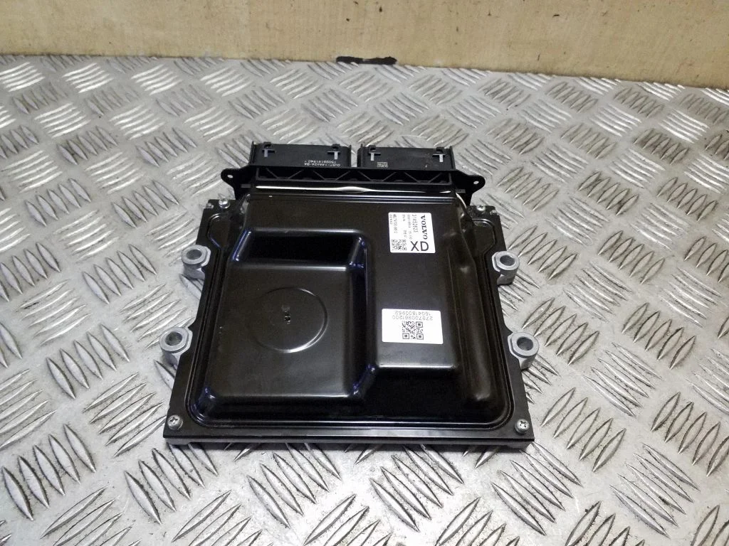 Engine control unit/module – Volvo XC70 (2014-2016)