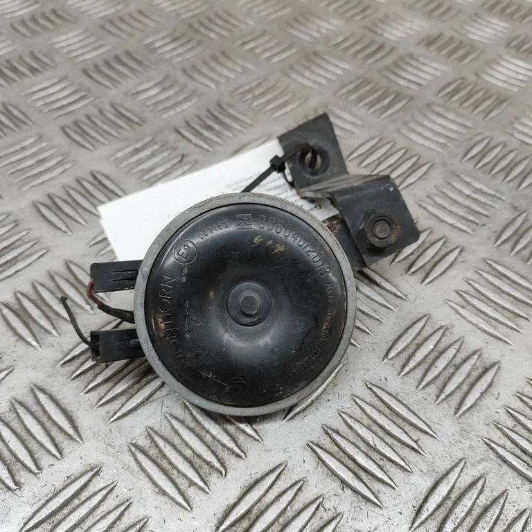 Skaņas signāls 25610HV00B