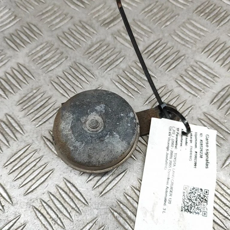 Horn signal – Toyota Land Cruiser (J120) (2002-2009)