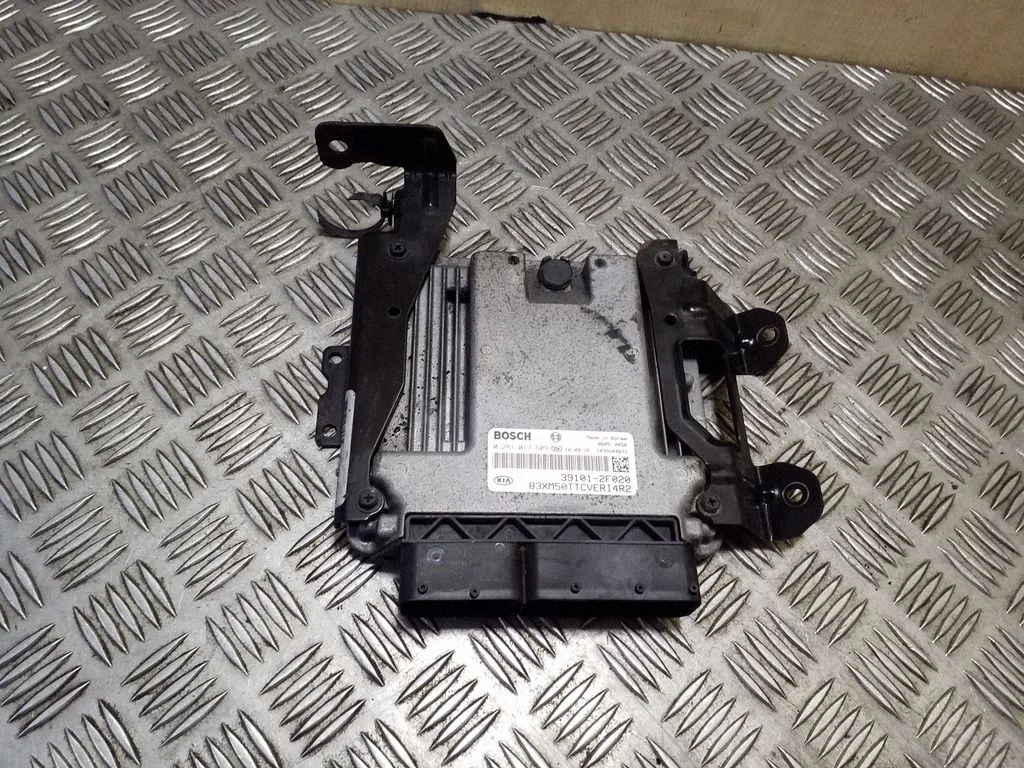 Dzinēja vadības bloks 0281017609