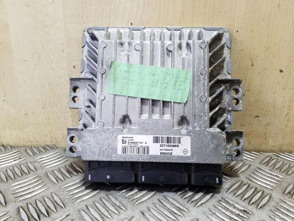 Engine control unit/module – Renault Scenic III - Grand scenic III (2009-2016)