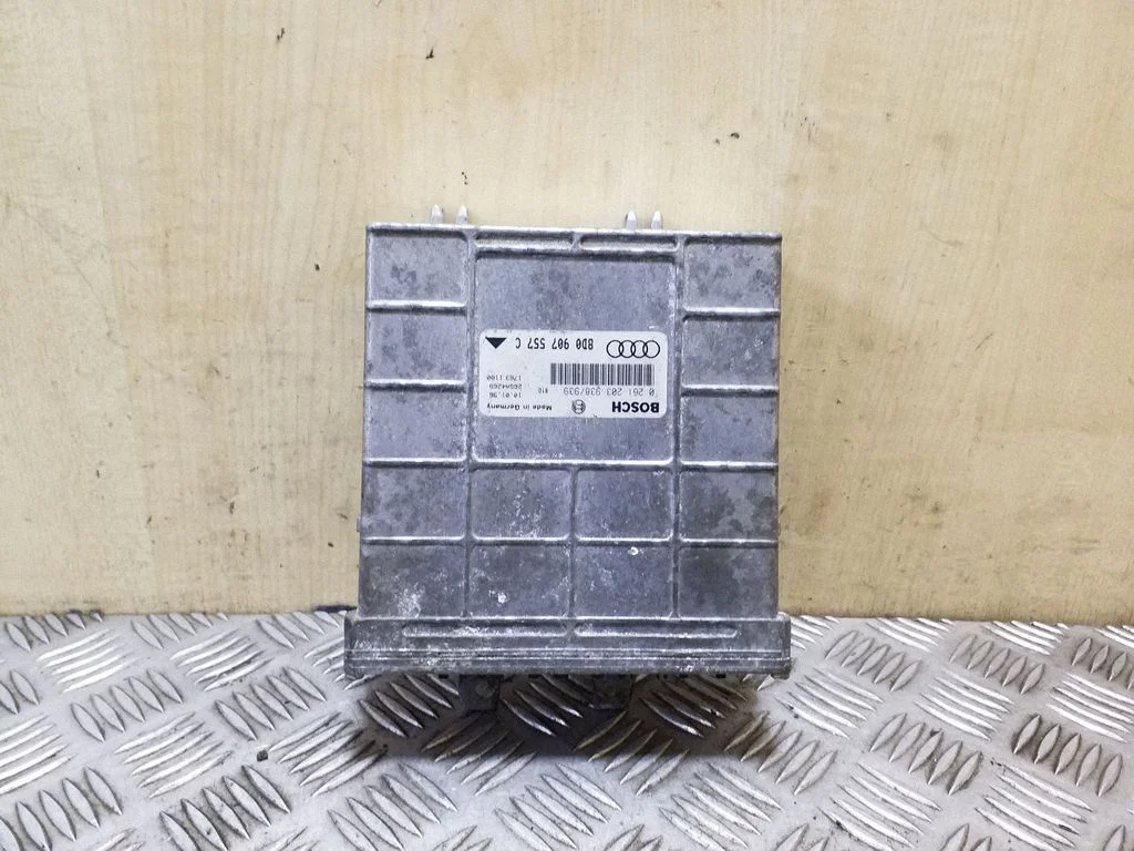 Dzinēja vadības bloks 0261203938