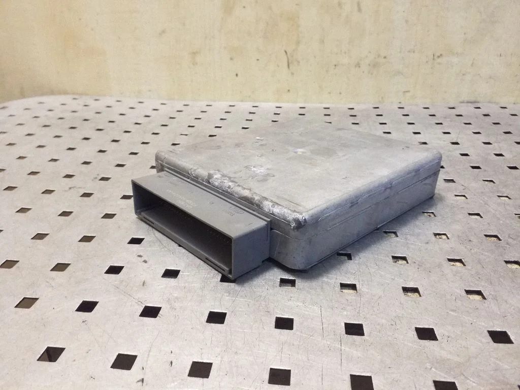 Engine control unit/module YS4F12A650PA