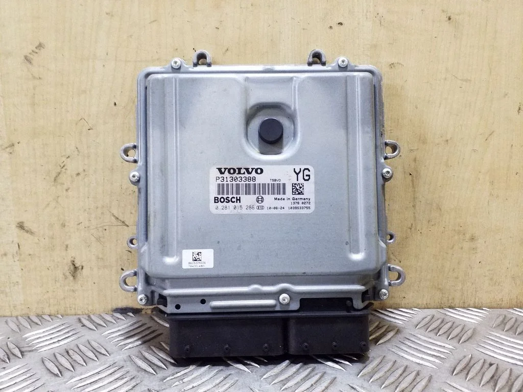 Dzinēja vadības bloks – Volvo S60 (2005-2010)