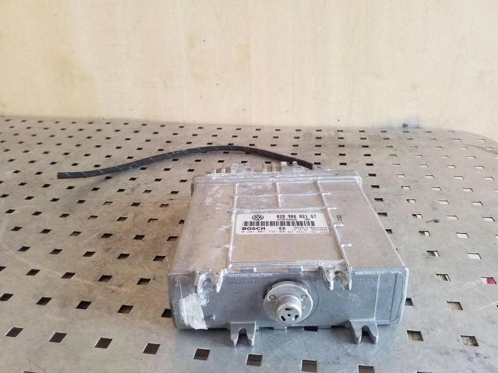 Sterownik silnika 028906021GT