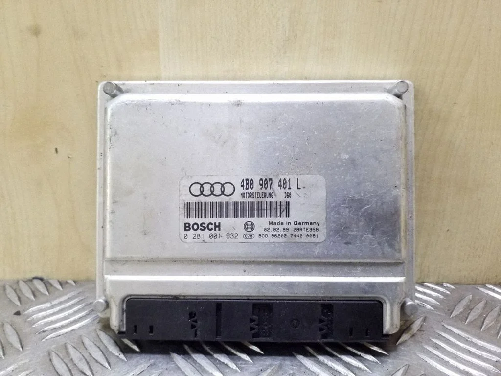 Engine control unit/module 4B0907401L