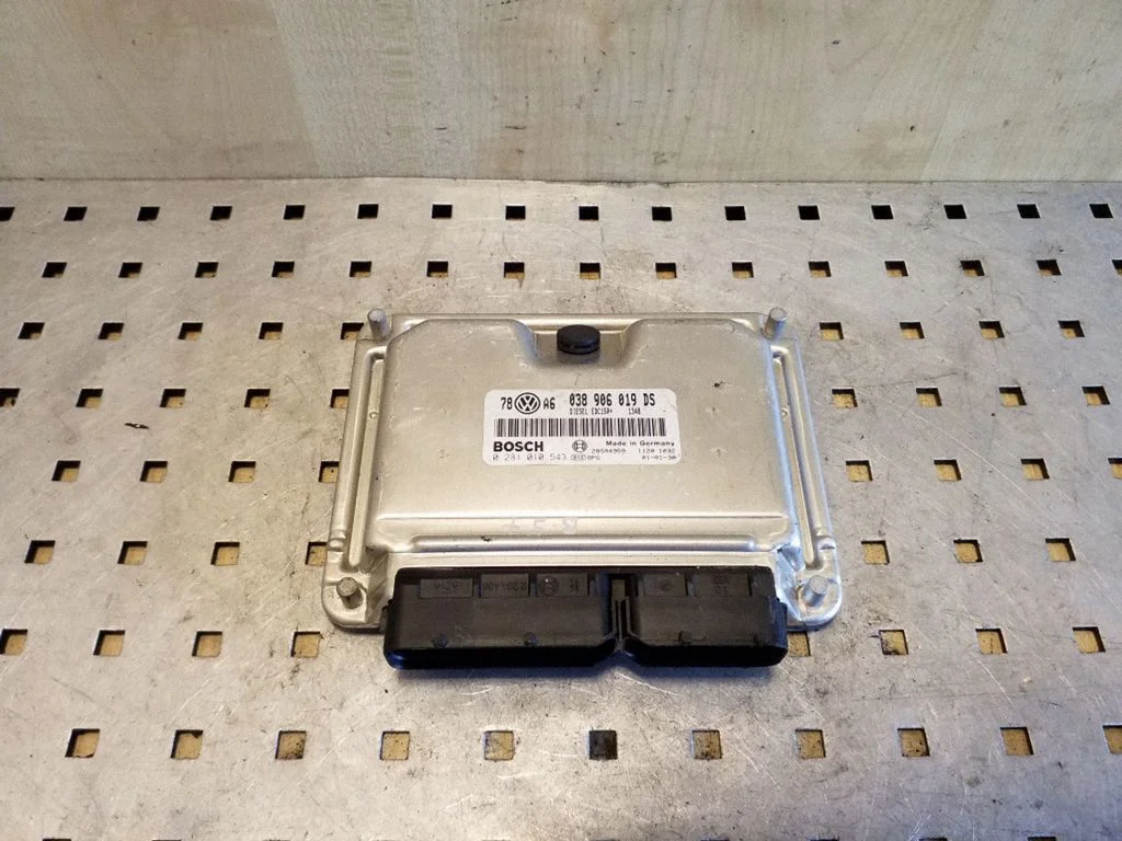 Engine control unit/module 038906019DS