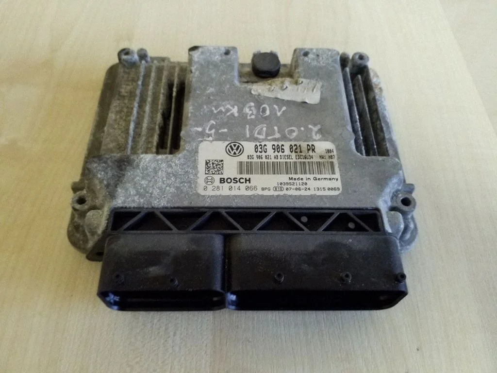 Engine control unit/module 03G906021PR
