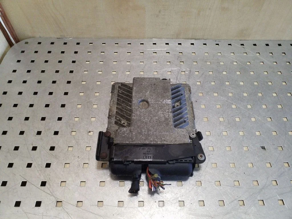 Engine control unit/module – Seat Leon (1P) (2005-2012)