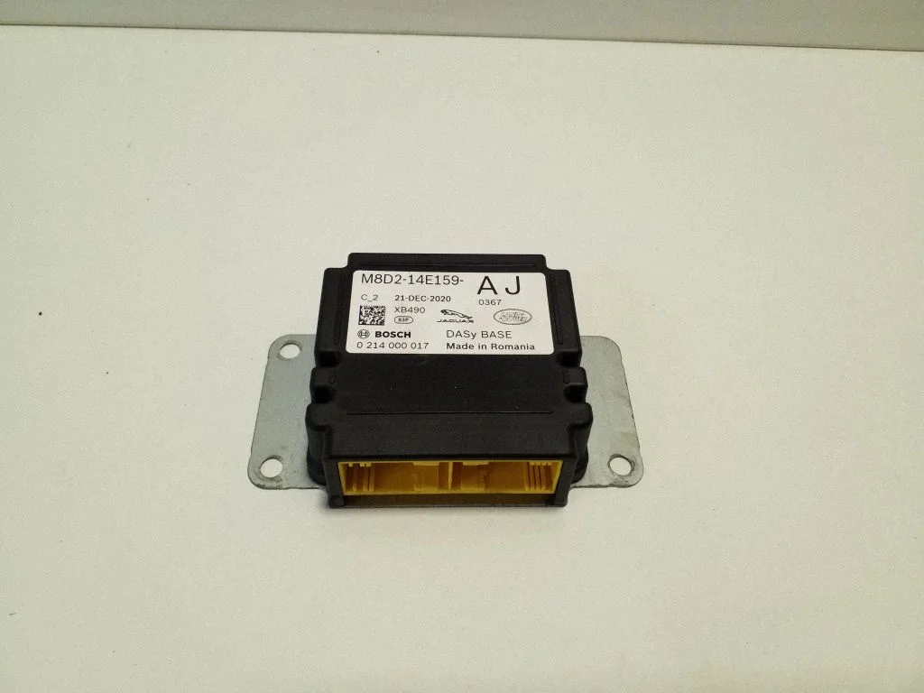 Citi vadības bloki/moduļi M8D214E159AJ